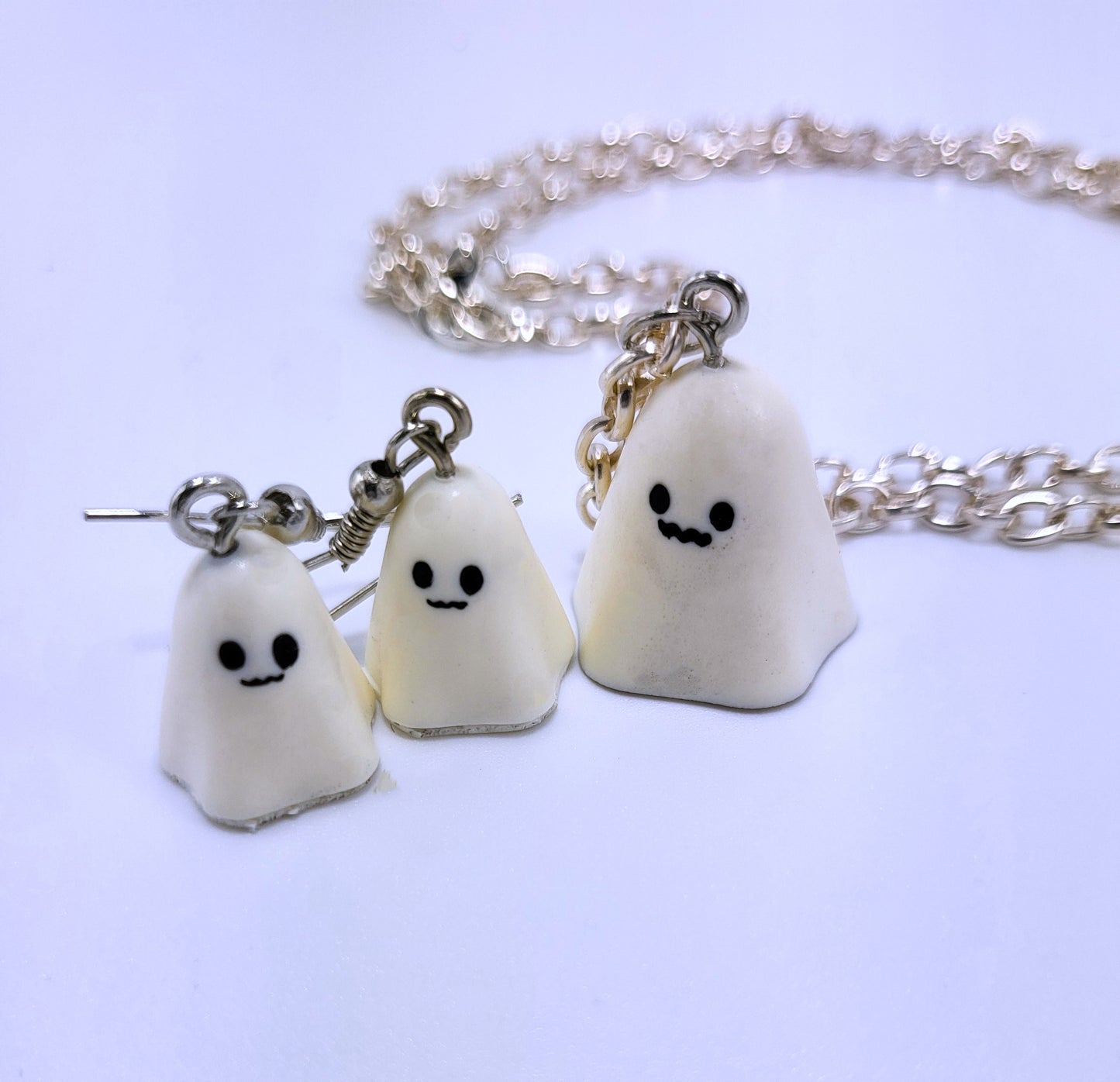 Worried Ghost Jewelry set